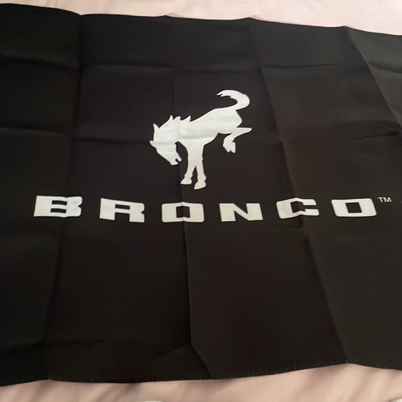 Bronco Flag - Picture 2 of 8